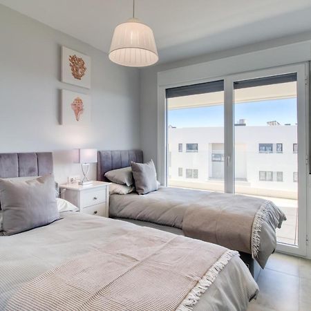 Newly Constructed 2 Bed Apartment With Sea Views Casares Luaran gambar