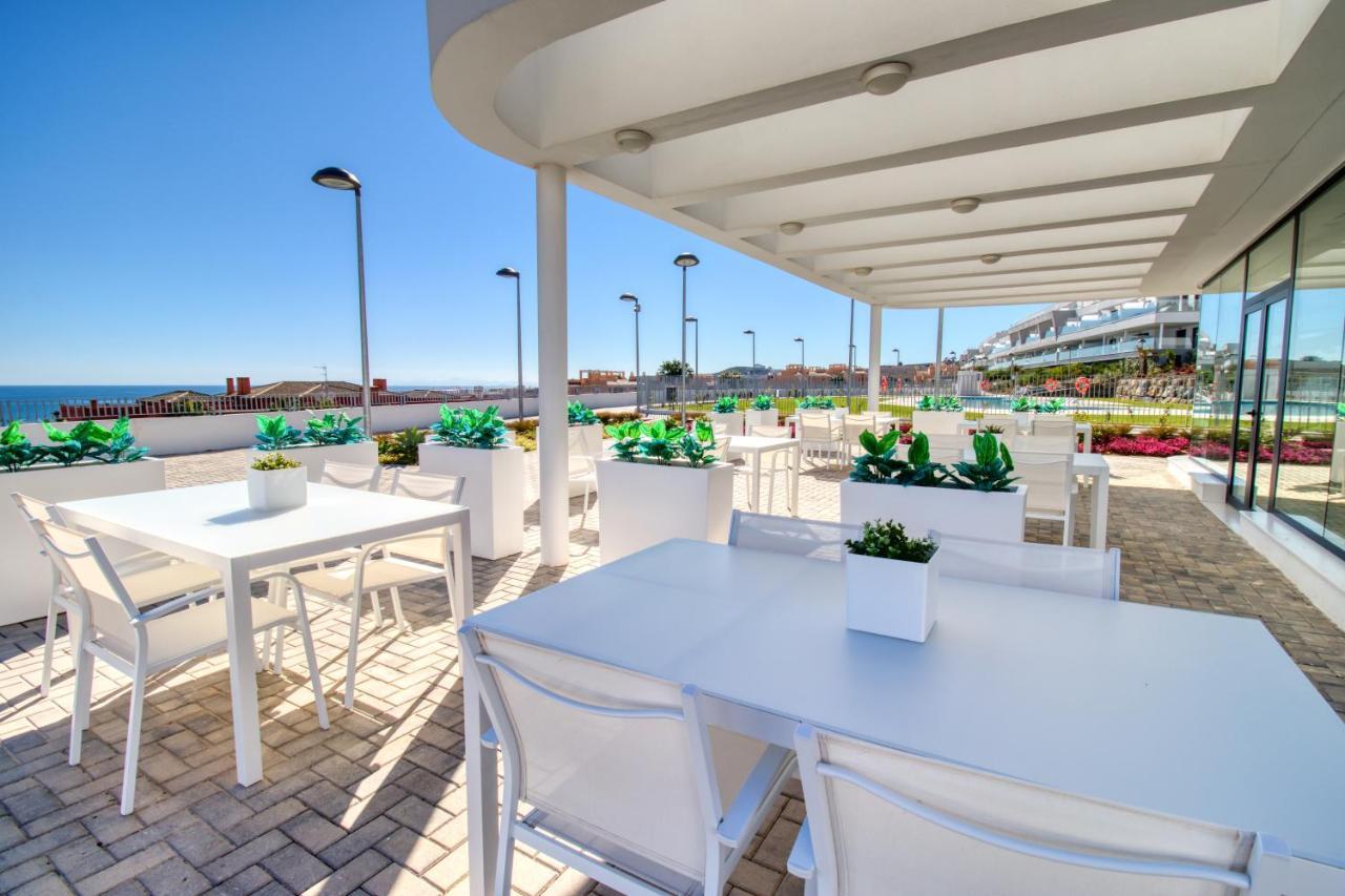 Newly Constructed 2 Bed Apartment With Sea Views Casares Luaran gambar
