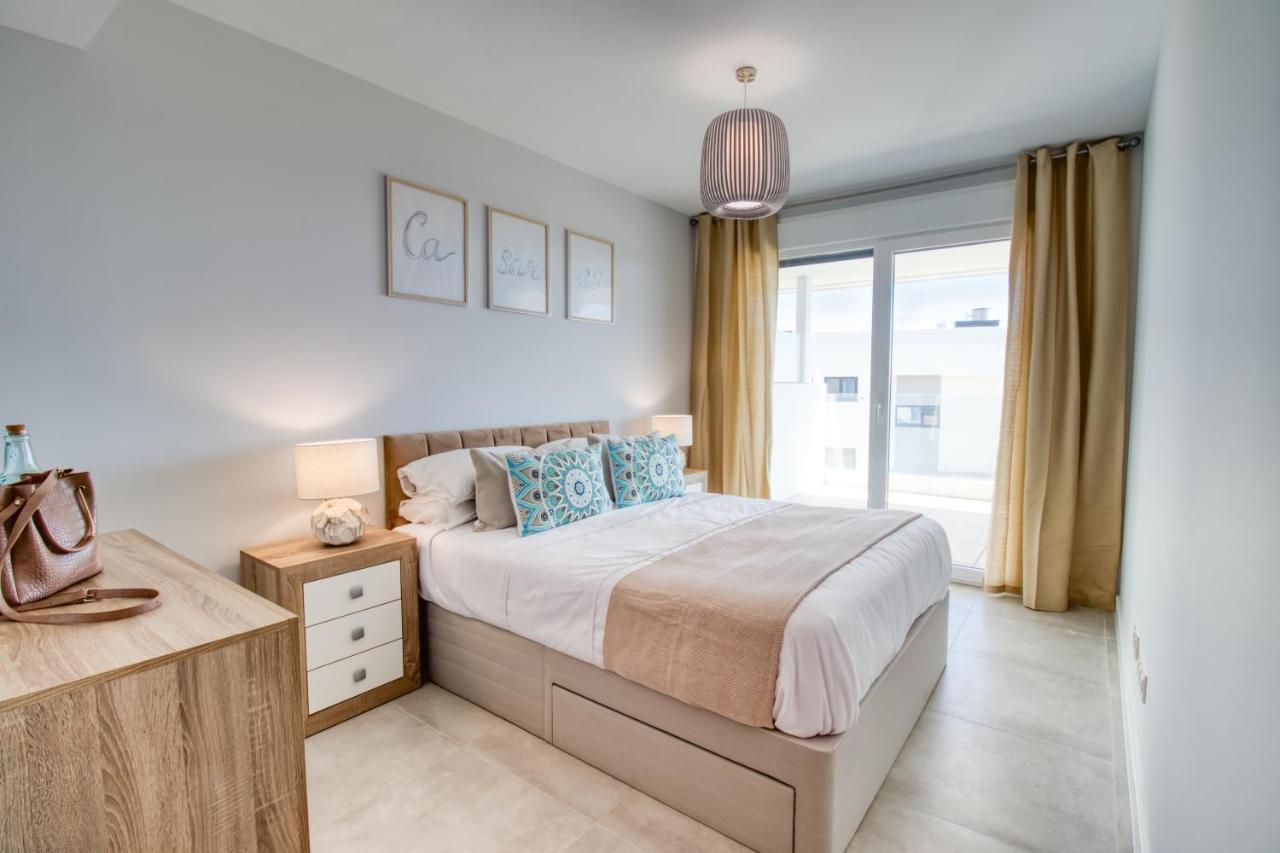 Newly Constructed 2 Bed Apartment With Sea Views Casares Luaran gambar