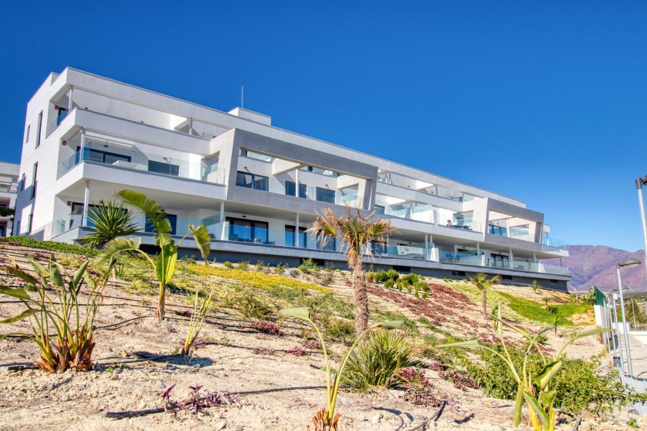 Newly Constructed 2 Bed Apartment With Sea Views Casares Luaran gambar